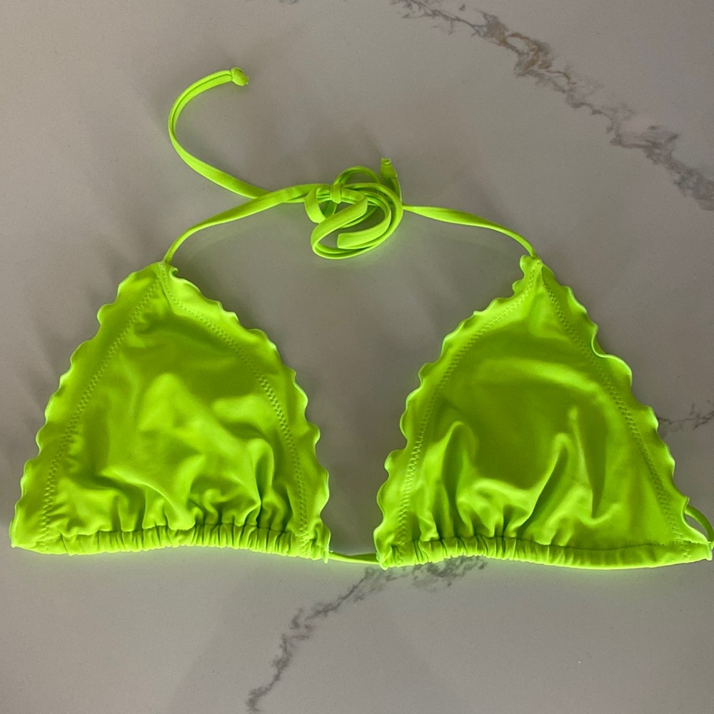 Ruffle Neon Green Bikini Top. Size Med.